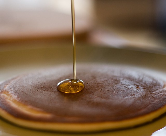 pancake viscosity and color measurement methods for maple syrup