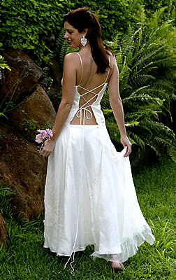 hawaiian wedding dresses kauai