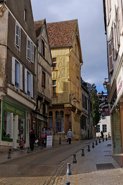 Auxerre rue montante