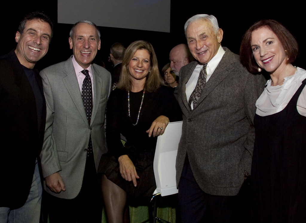 fingerhut Fingerhut, Abigail Eric Gala  11/7/09  Bruce Wexner Soll,