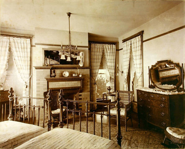 Bedroom 1910's gaswizard Flickr