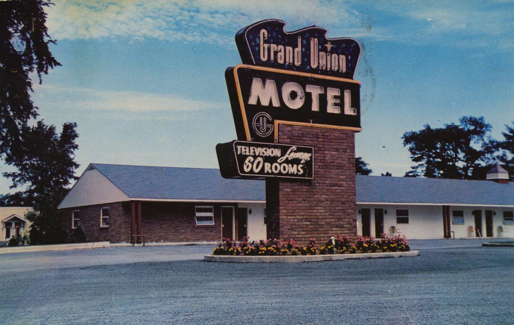 Grand Union Motel - Saratoga Springs, New York