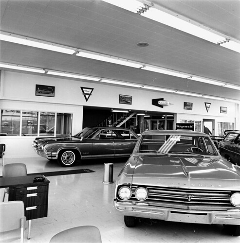 Park Avenue Chevrolet (Histoire et 31 Photos 1961 et 1964). 32790771382_8efc221abc