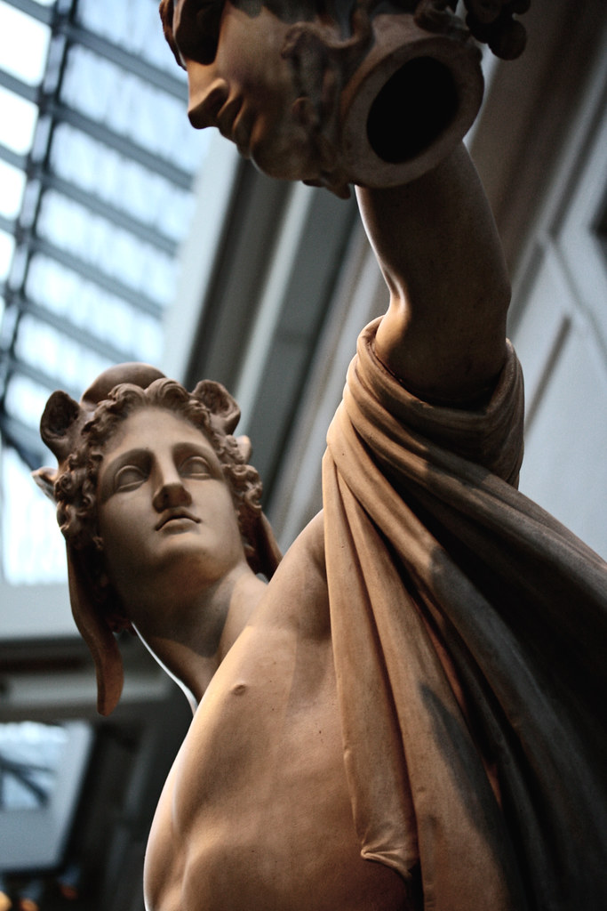 canova perseus with the head of medusa