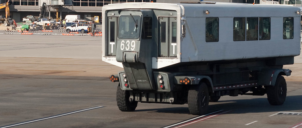 Shuttle Bus Between Terminals C And A At Dulles Internatio… | Flickr