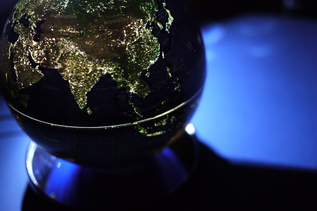 City Lights Earth globe by Fascinations | This beautiful 6