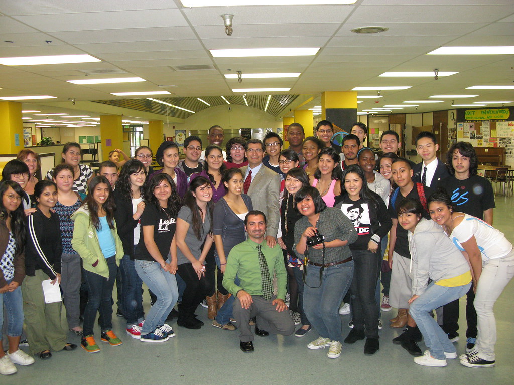 Downtown Magnets High School Visit | Jan. 29,2010 Rep. Becer… | Flickr