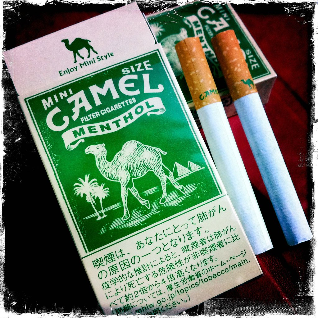 Сигареты кемал. Кэмел краш ментол. Кэмел 1913 сигареты. Сигареты кэмел с ментолом. Camel Gold сигареты.