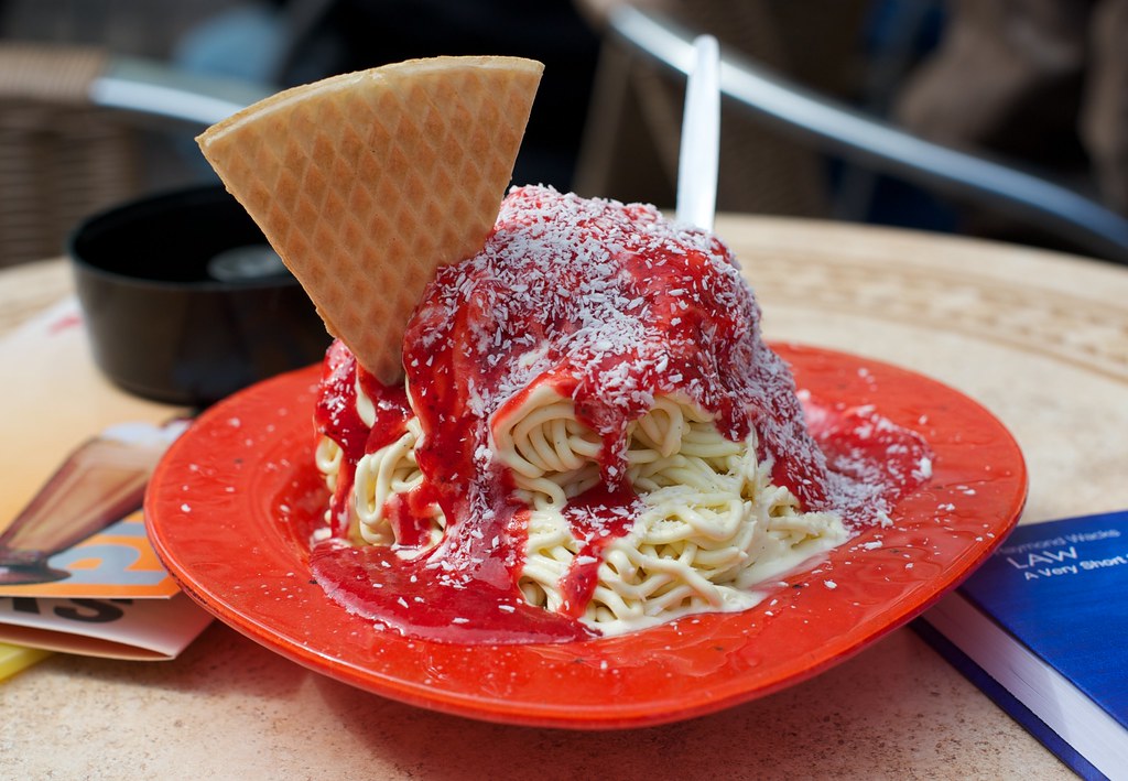 Spaghetti-Eis | First one of the year. Nom. | Mike Knell | Flickr