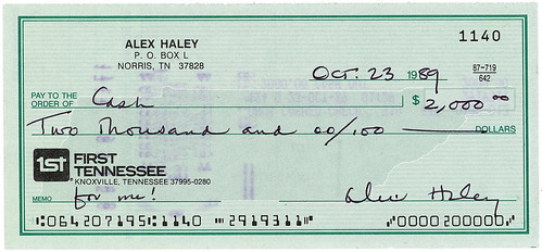 How to Cash a Check Made Out to an Estate if You Are the Beneficiary