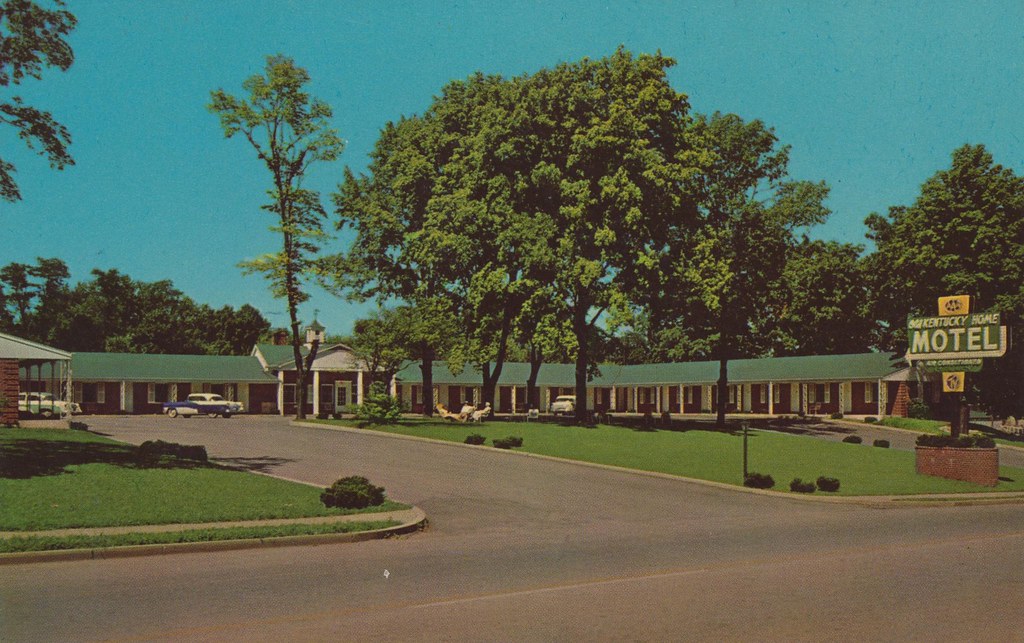 Old Kentucky Home Motel - Bardstown, Kentucky