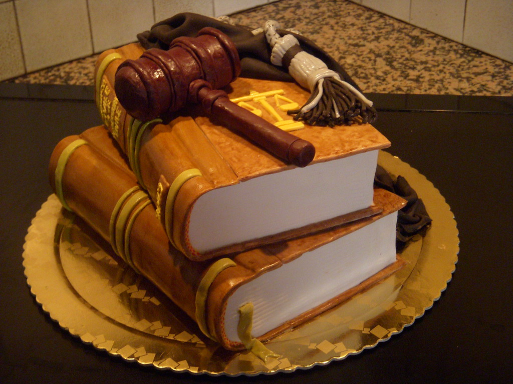 Lawyer cake | Ichigochan* | Flickr