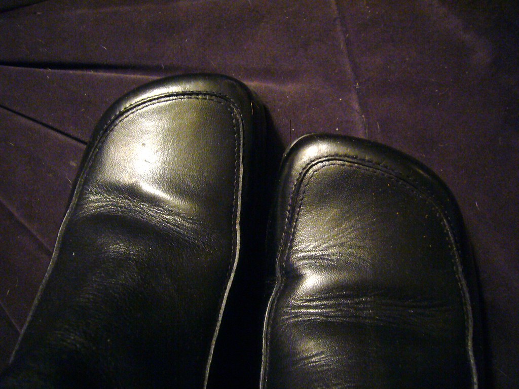 For Sale | Fluevog boots, size 7.5 | lili chin | Flickr