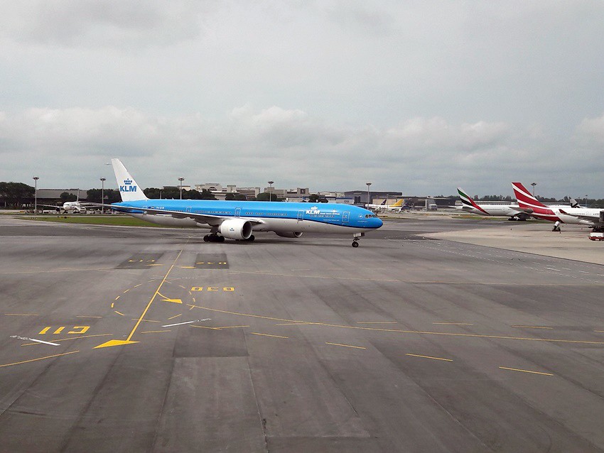 Review of KLM flight from Singapore to Denpasar in Economy