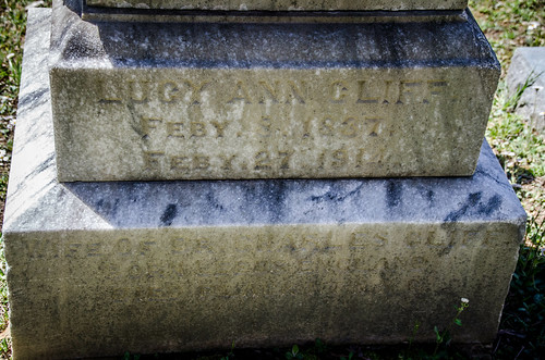 Lucy Ann Cliff Grave-005