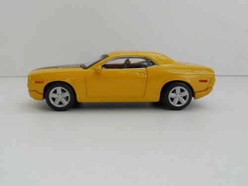 Dodge Challenger Concept (2008) – Maisto2