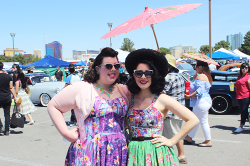 Viva Las Vegas Rockabilly Weekend 20 Trashy Diva Annette Dress in Carnival Print