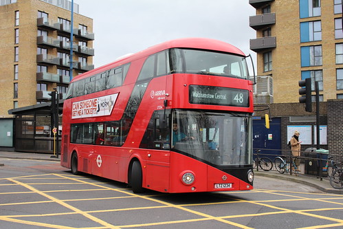 Arriva London LT234 on Route 48, Walthamstow Central