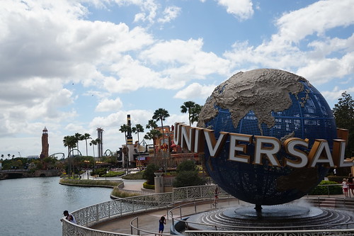 Universal Studios Globe, Orlando | Matt Kieffer | Flickr