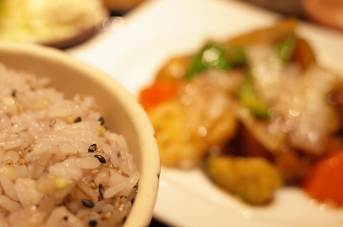 otoya dinner 鶏と野菜の黒酢あん定食