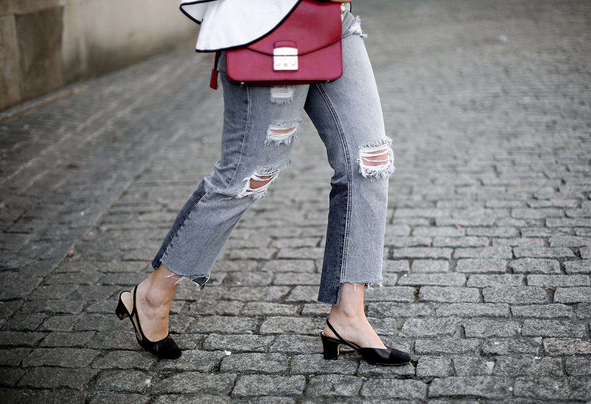 top-hombros-al-aire-volantes-zara-jeans-slingback-chanel-myblueberrynightsblog