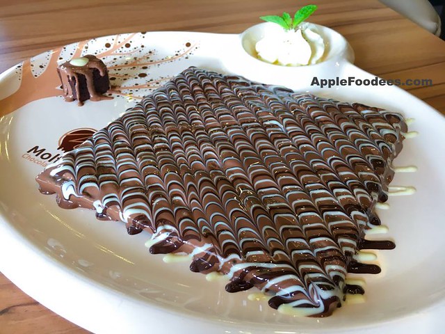 Molten Chocolate Cafe - Brownie Crepe