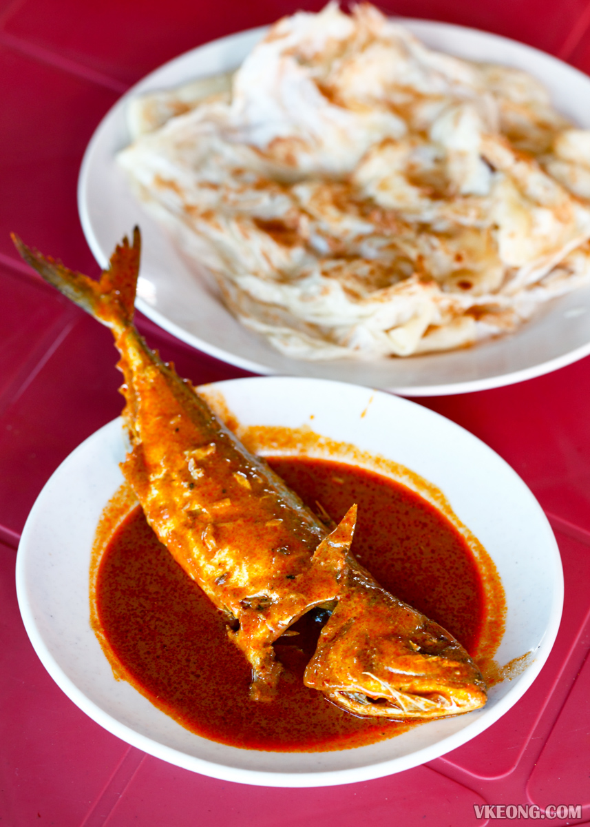 Yusman Roti Canai with Fish Curry