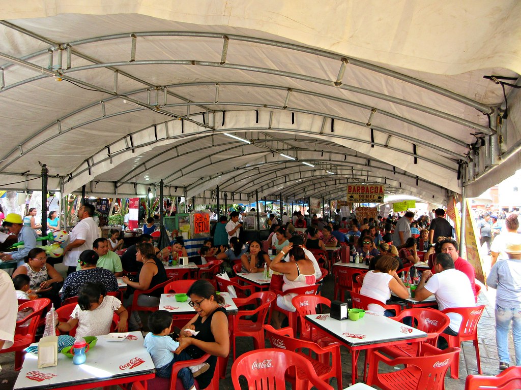 merida-plaza-food-stall