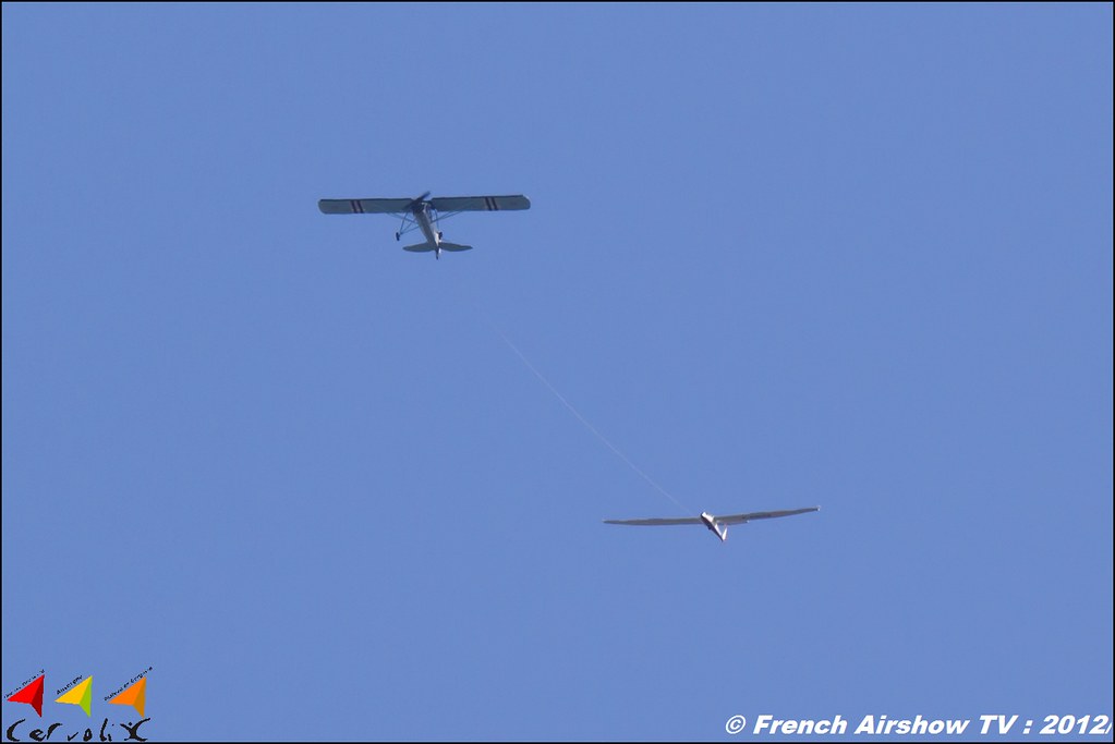 Pilatus B4 planeur voltige F-CMAX Denis HARTMANN Cervolix Plateau de Gergovie Auvergne Comment faire photos de Meeting Aerien 2012