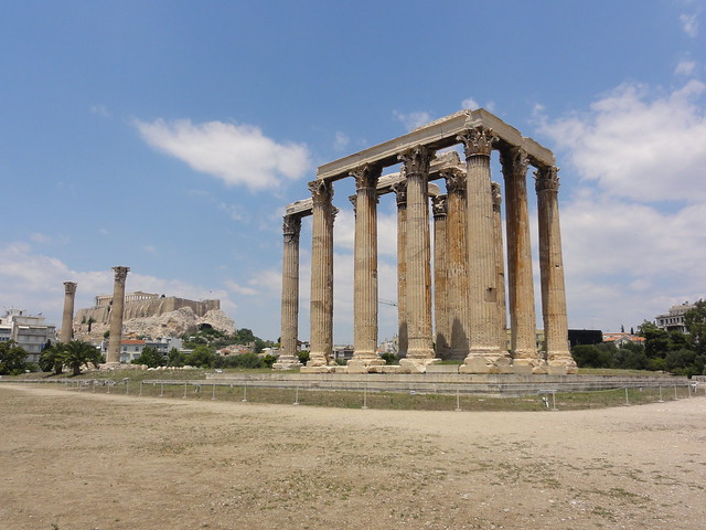 Viajar a Grecia en tiempos revueltos. - Blogs de Grecia - ATENAS. Acrópolis, Museo, Ágora griega, Templo Zeus Olímpico, etc. (20)