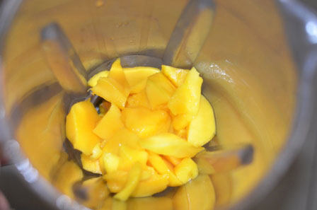 How_to_make_mango_lemonade_step4