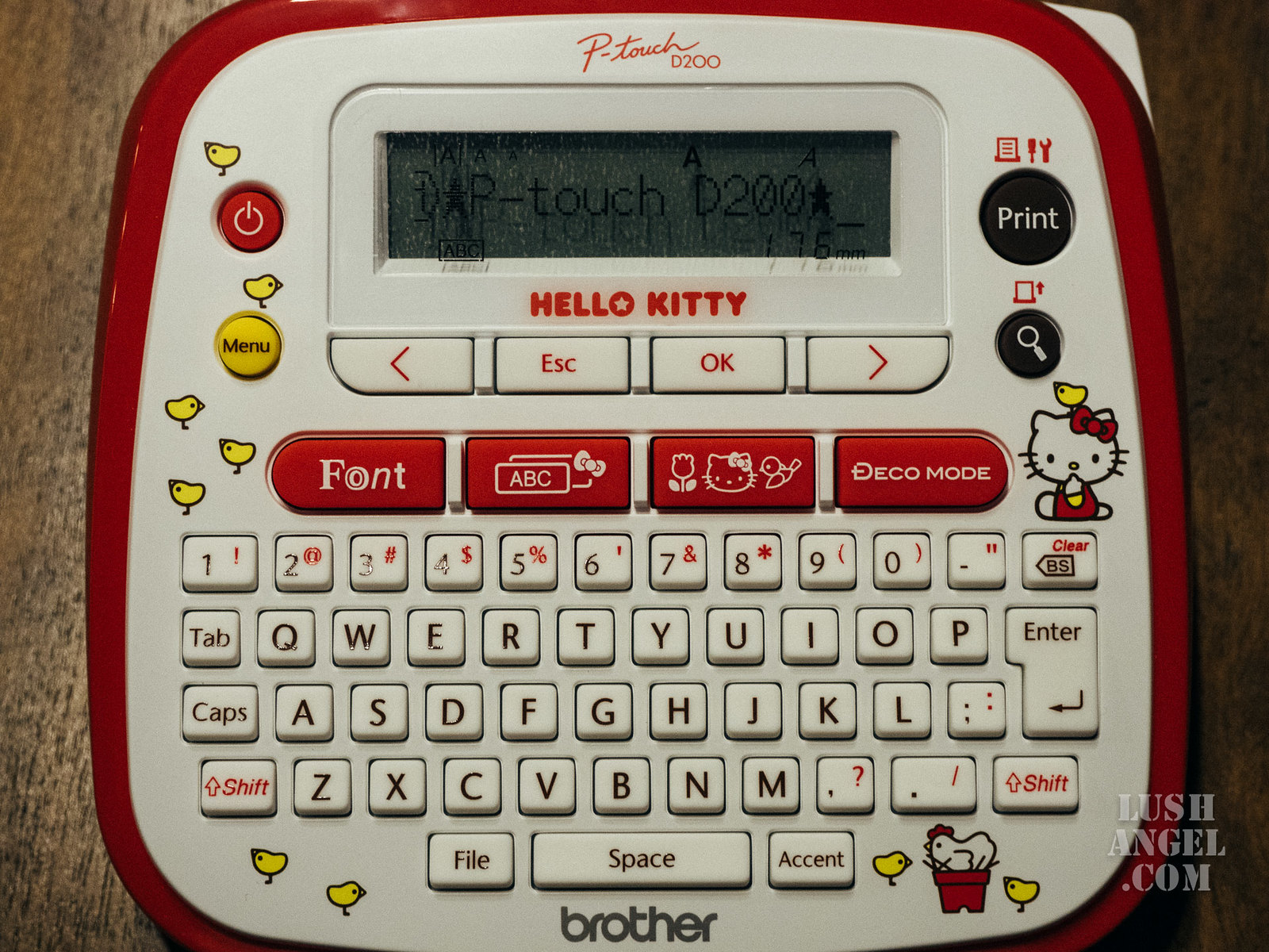 brother-labelling-machine-hello-kitty
