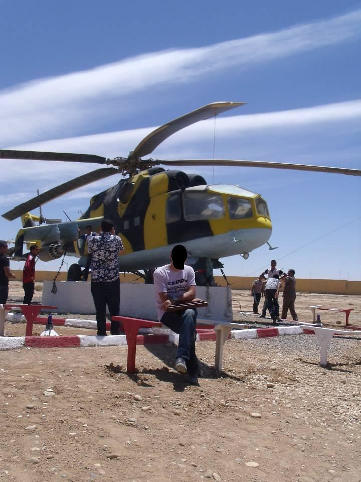 صور مروحيات Mi-24MKIII SuperHind الجزائرية - صفحة 7 34048411432_c66b8031d2_b