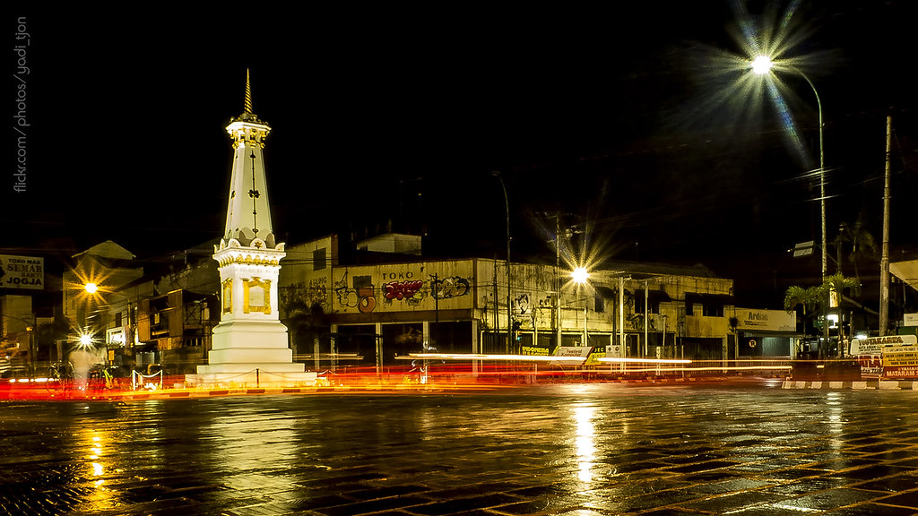 Tugu Jogja | Jogja last night after rainy | Yadi Setiadi | Flickr