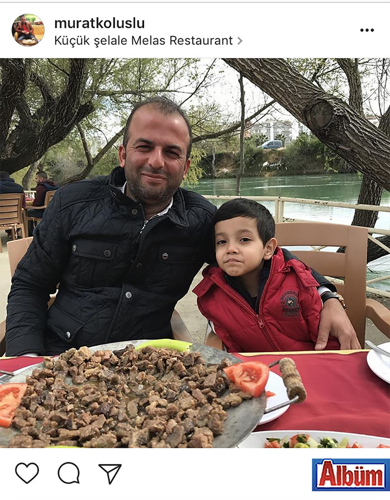 Murat Kölüşlü, ailesi ile birlikte keyifli bir pazar geçirdi.