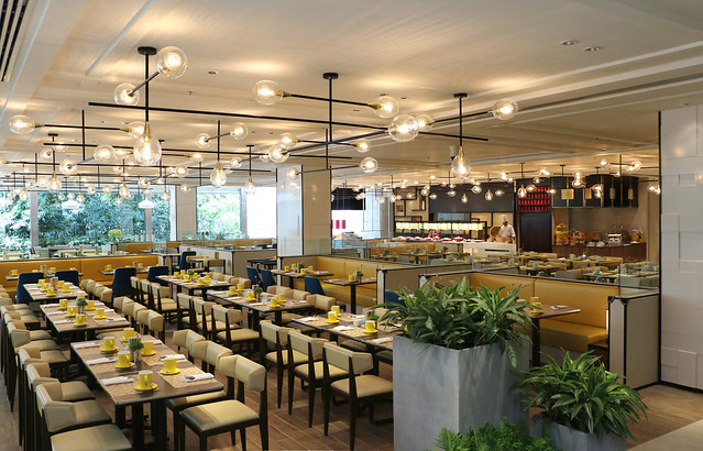 1. The warm and cosy ambience at Lemon Garden is ideal for great dining and celebratory sessions