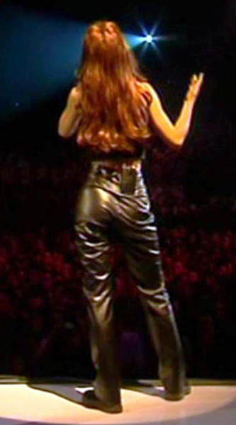 Shania Twain in leather pants | Shania Twain in leather pant… | Flickr