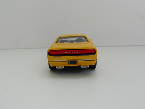 Dodge Challenger Concept (2008) – Maisto3