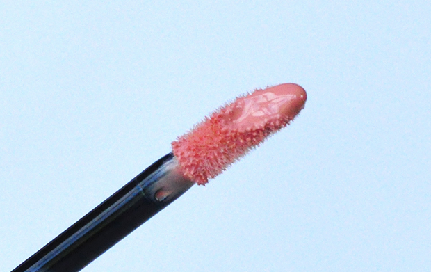 stylelab beauty blog review rimmel apocalips lip lacquers lip applicator phenomenon