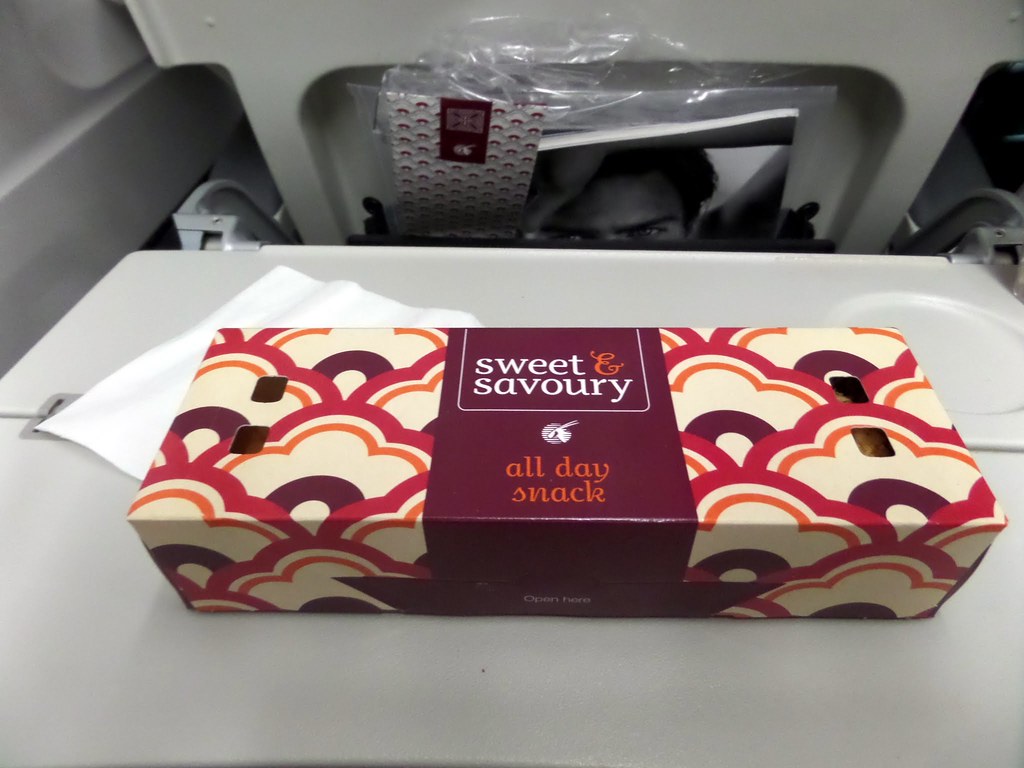 Qatar Airways snack box 