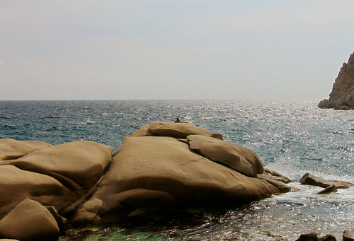 A day at an exhibition 363. Hard hiking, wild swimming and admiring rocks scuptured by nature in Cape Papas, Ikaria