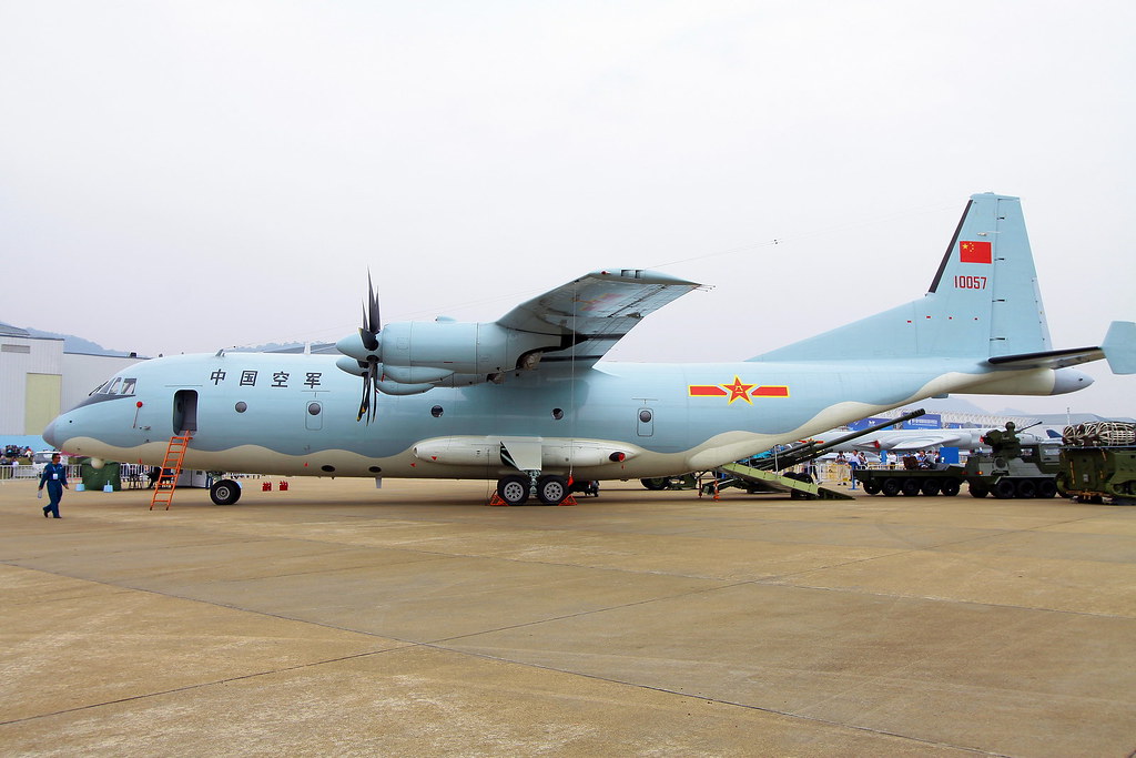 10057 China - Air Force  Shaanxi Y-9