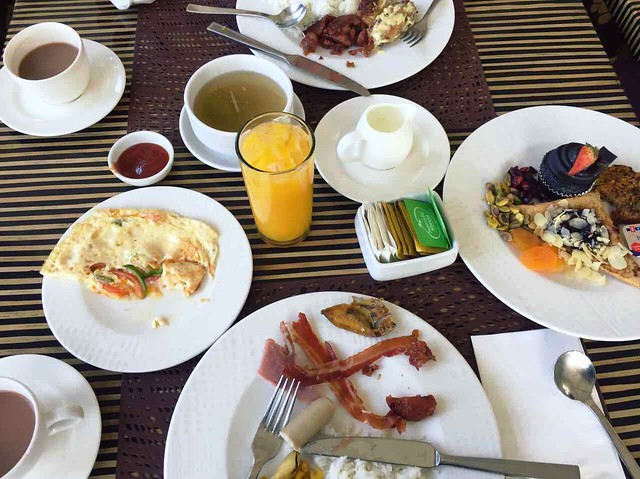 Acacia Hote breakfast buffet