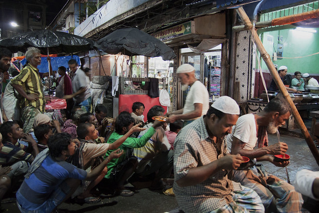 Ramadan_2_Charity_Feeding the poor_Kolkata