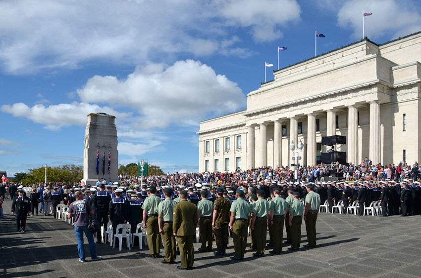 ANZAC Day-Gedenkfeier am Auckland War Memorial Museum