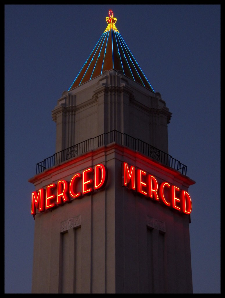 Merced Theater Tower | Close up of the neon on the tower of … | Flickr