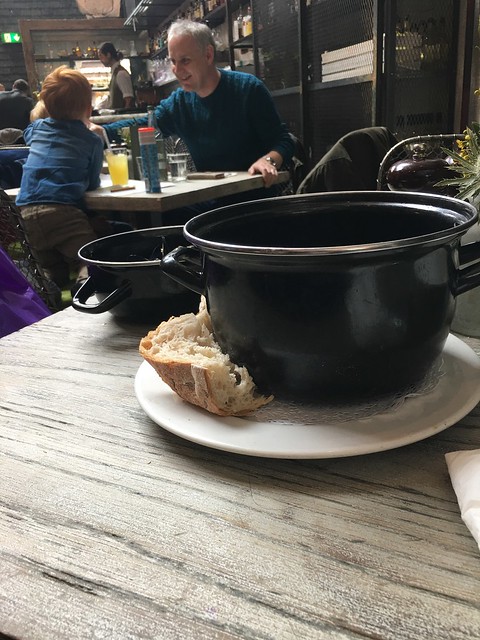 Forgan's steamed mussels casserole