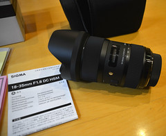 My new Sigma 18-35mm f/1.8 DC HSM Art Lens For Nikon Unboxing 4/4