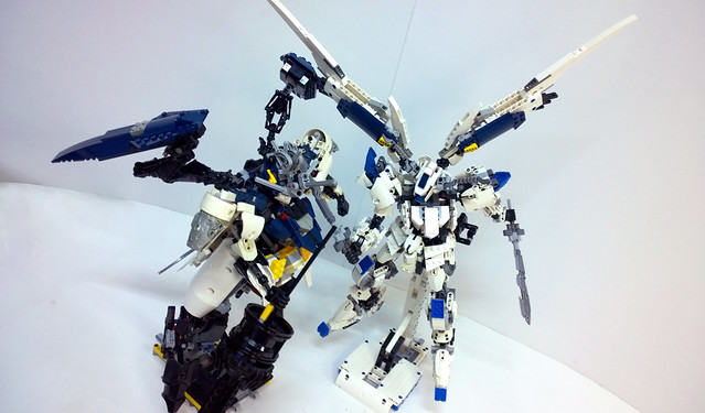 LEGO Gundam Bael & Gundam Kimaris Vidar
