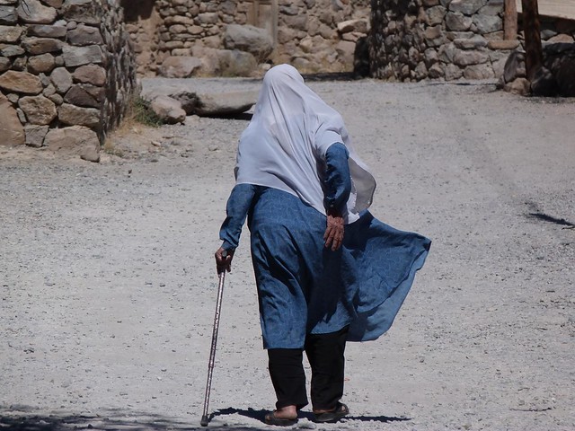 Mujer en Meymand (Irán)